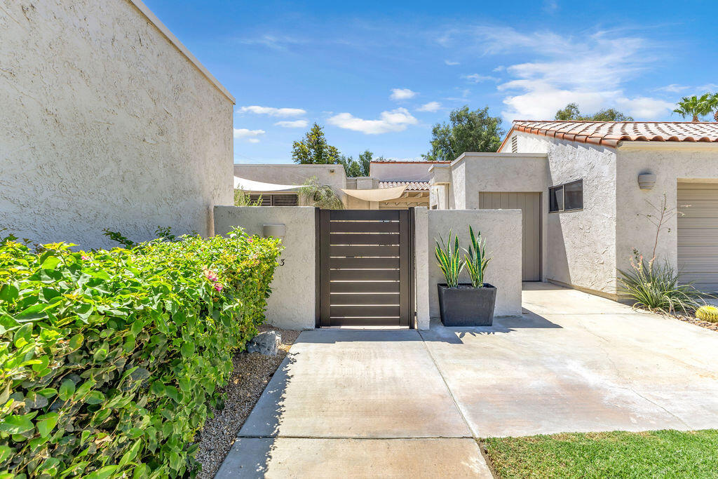 703 Inverness Drive Property Photo 1