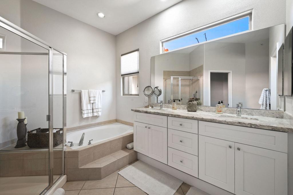 105 N Kavenish Drive Property Photo 15