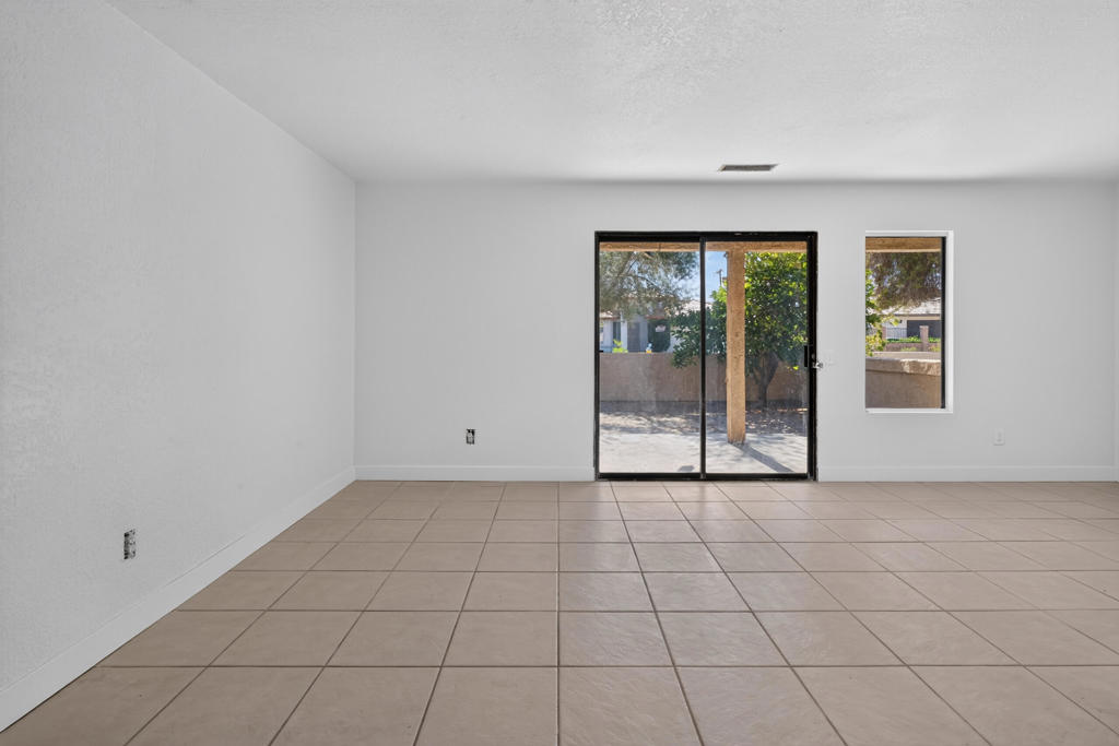 32450 Desert Vista Road Property Photo 6
