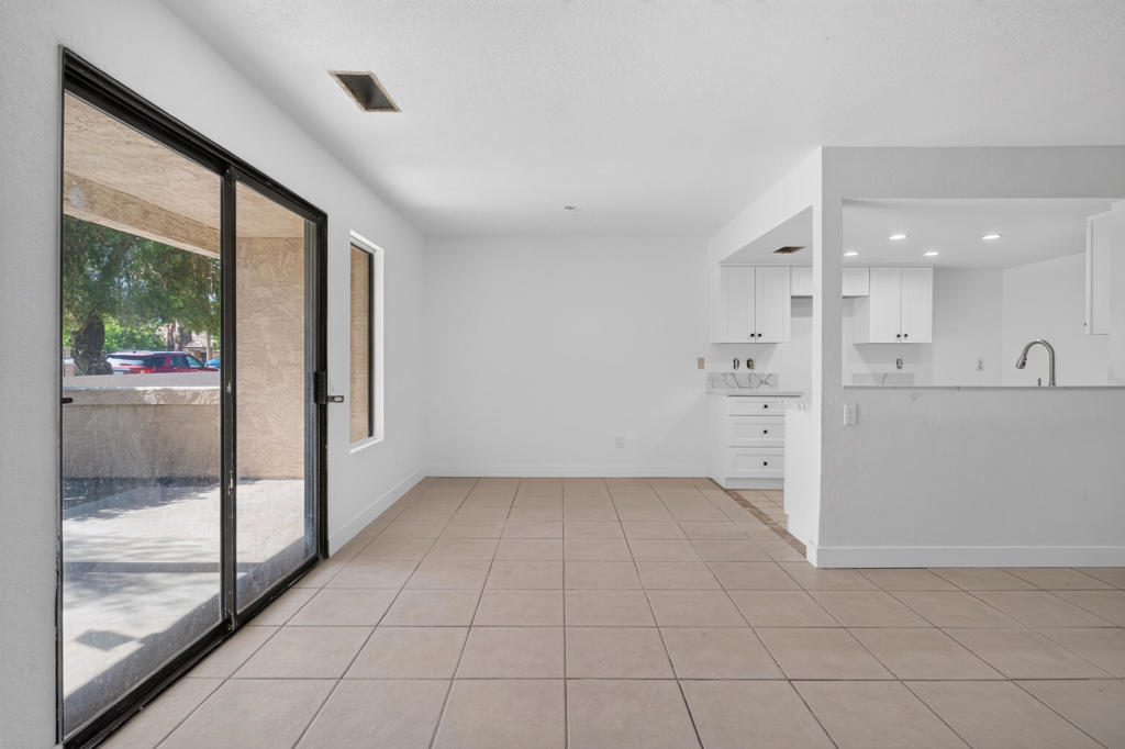 32450 Desert Vista Road Property Photo 7