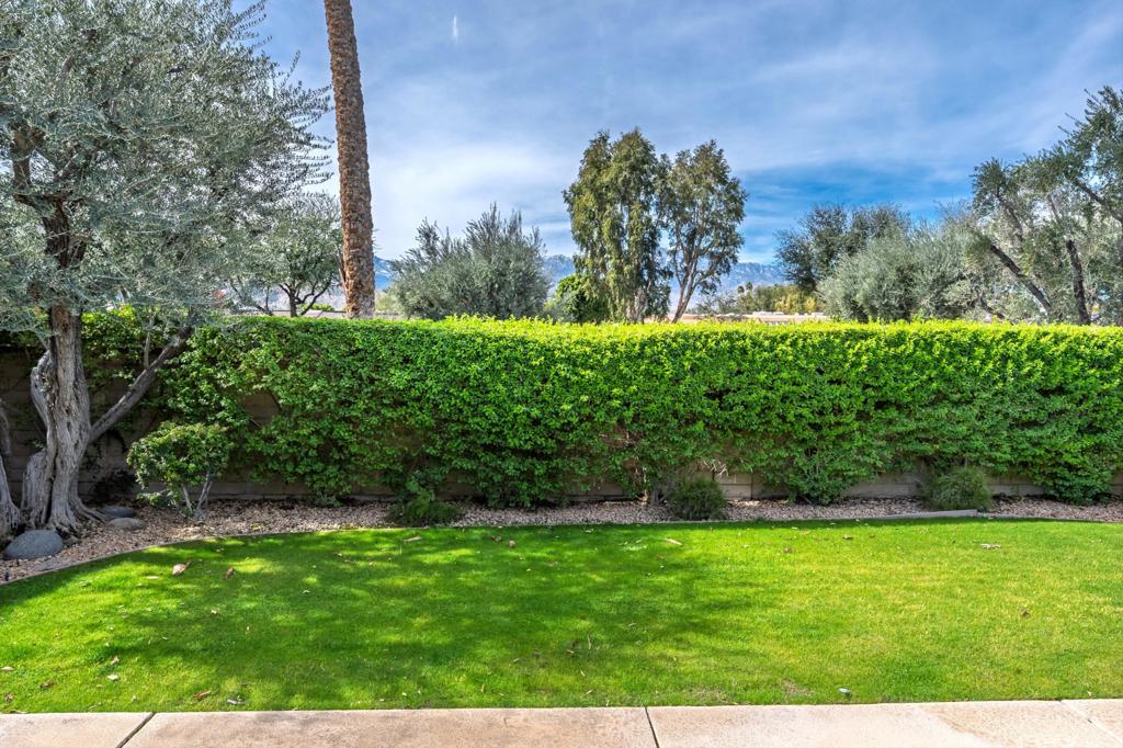28 Princeton Drive Property Photo 27