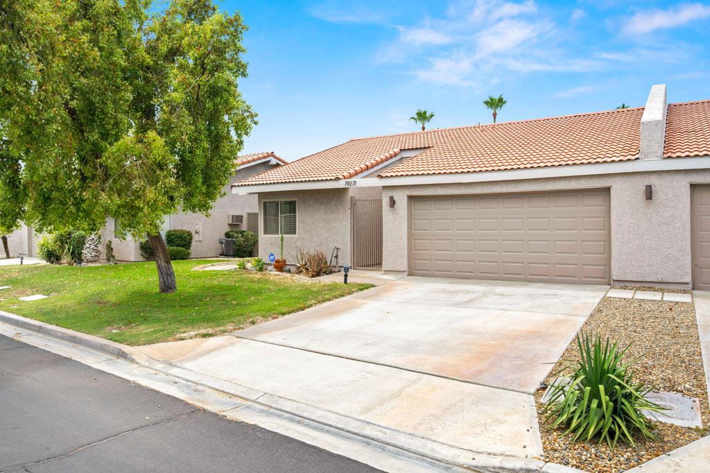 79271 Horizon Palms Circle Property Photo 2