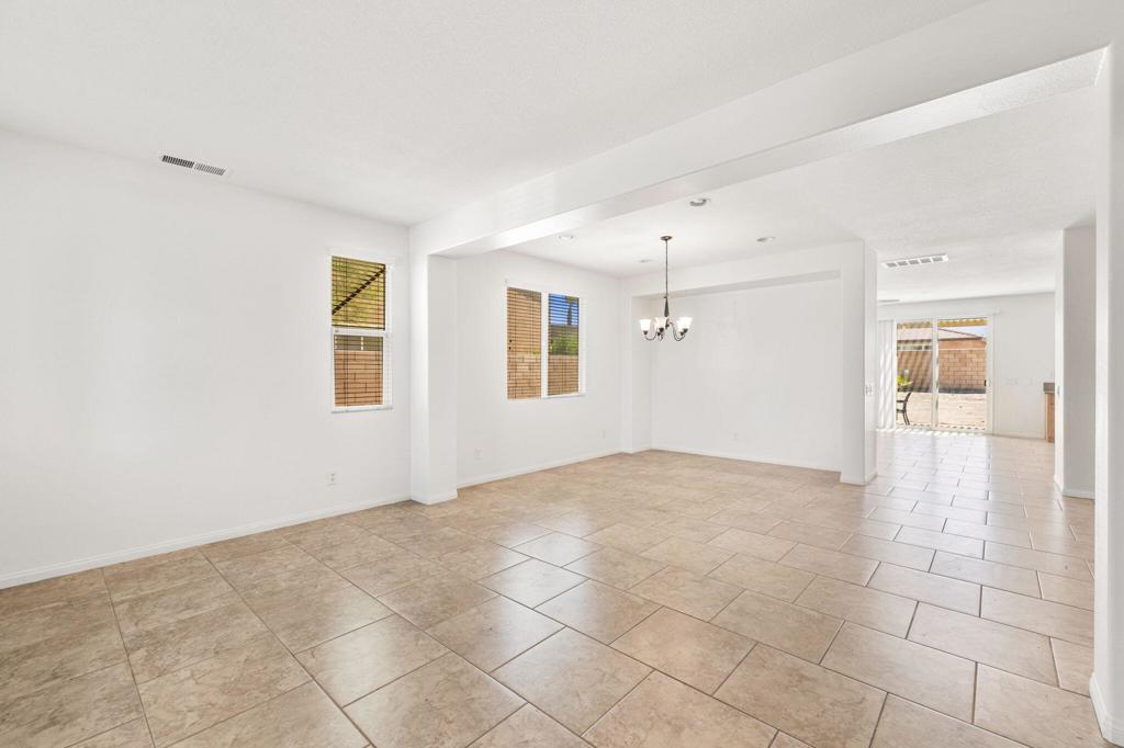 40376 Padova Drive Property Photo 4