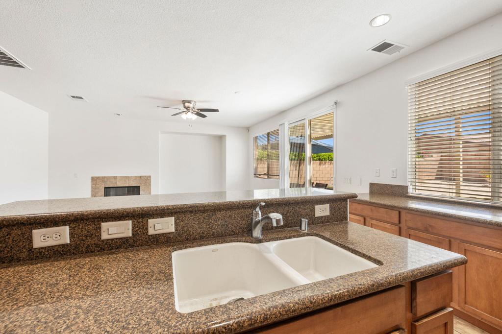 40376 Padova Drive Property Photo 13