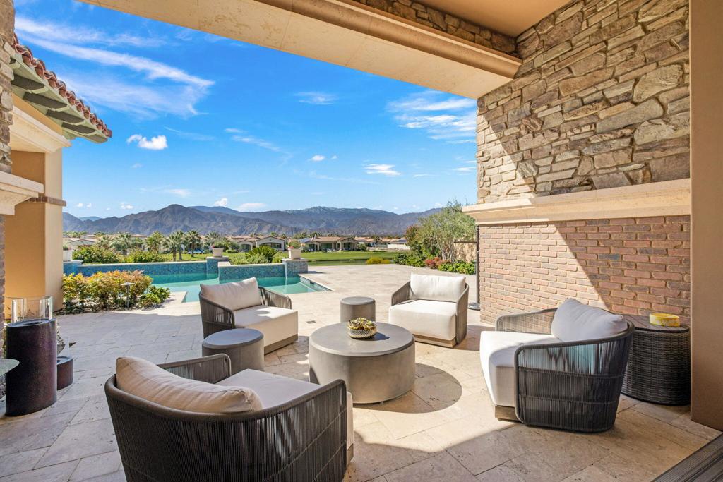 75741 Via Stia Property Photo 1