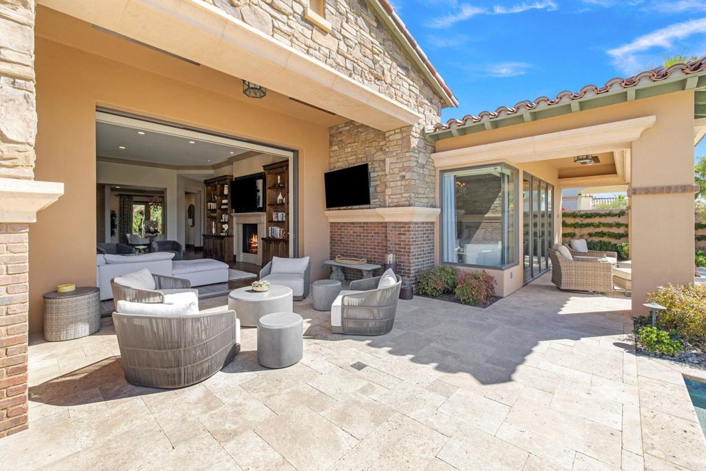 75741 Via Stia Property Photo 2