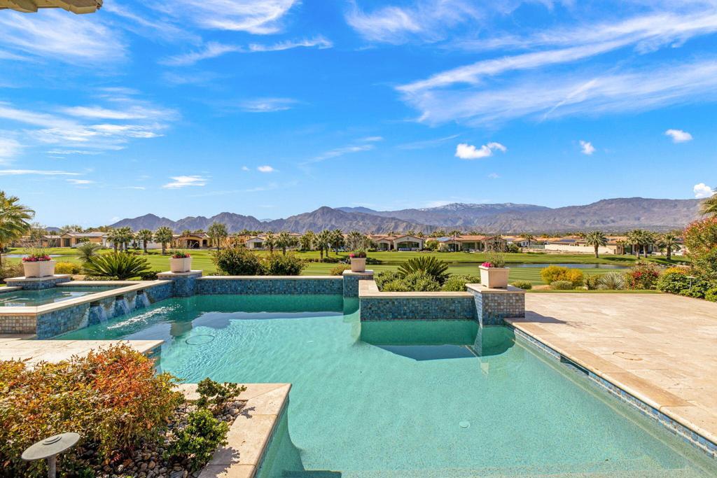 75741 Via Stia Property Photo 38