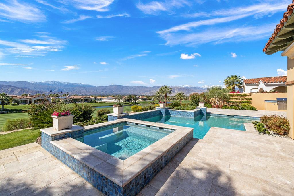 75741 Via Stia Property Photo 39