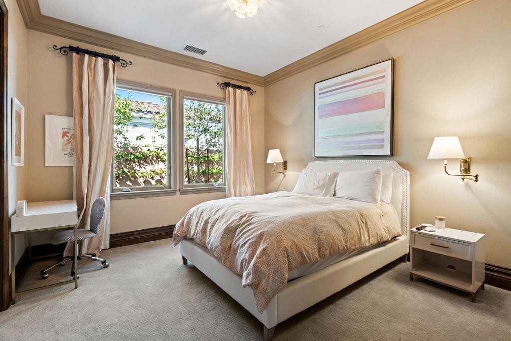 75741 Via Stia Property Photo 42