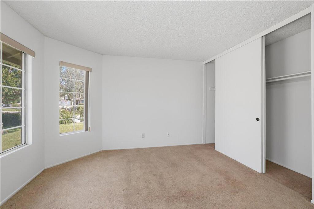 5345 W Plain Field Drive Property Photo 20