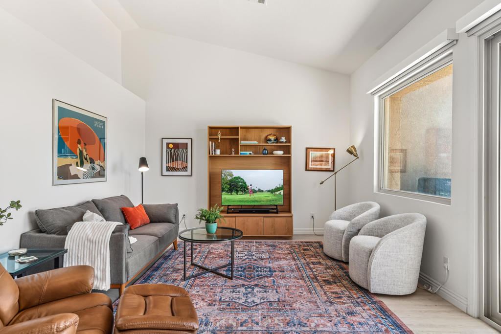 76900 Ascalon Avenue Property Photo 8