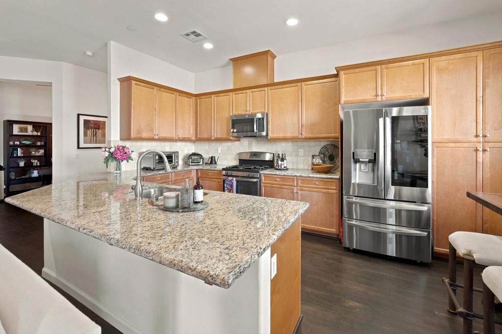 2411 Via Calderia Property Photo 8