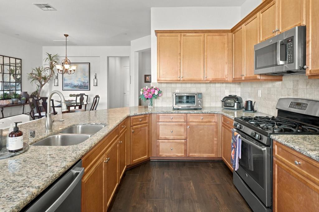 2411 Via Calderia Property Photo 10