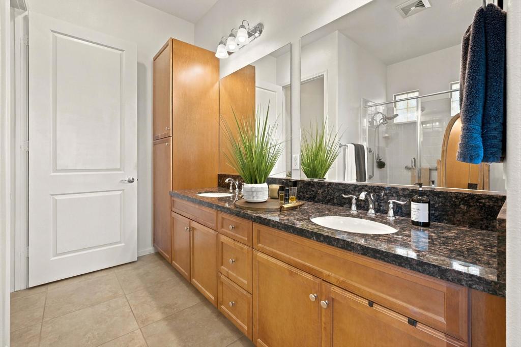 2411 Via Calderia Property Photo 18