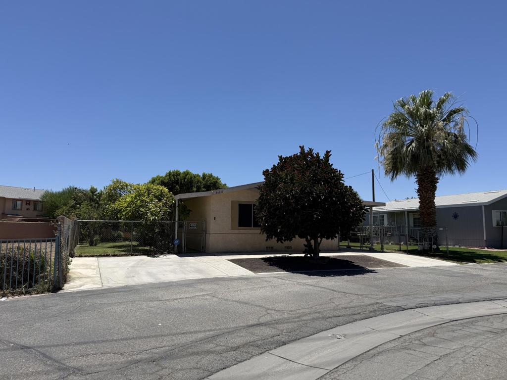 86037 Palmeras Circle Property Photo 2