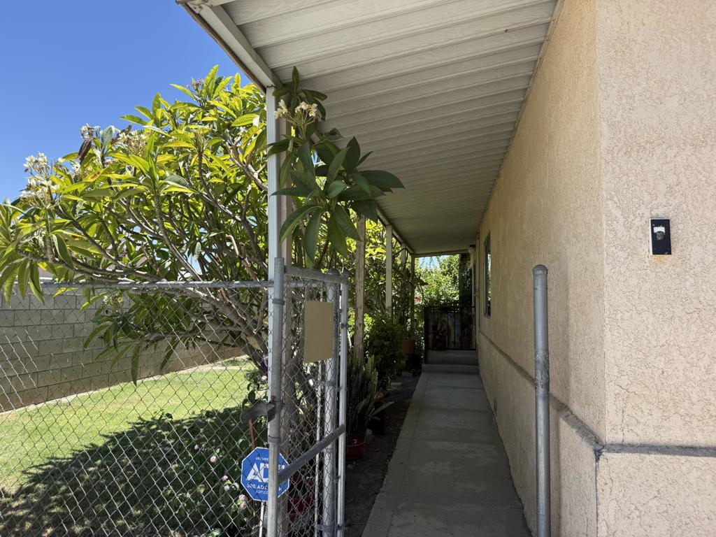 86037 Palmeras Circle Property Photo 6