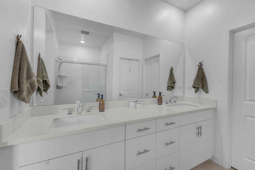 76303 Cambridge Drive Property Photo 22