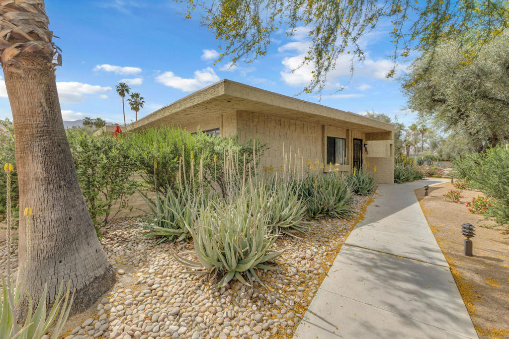 5803 Los Santos Drive 19 Property Photo 40