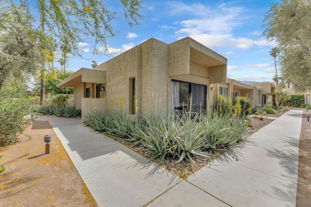 5803 Los Santos Drive 19 Property Photo 43