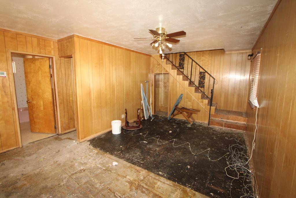 346 Victoria Lane Property Photo 2