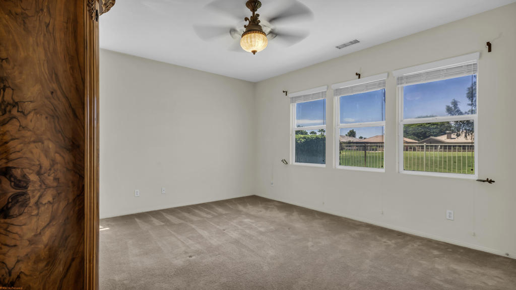 82620 Grant Drive Property Photo 15