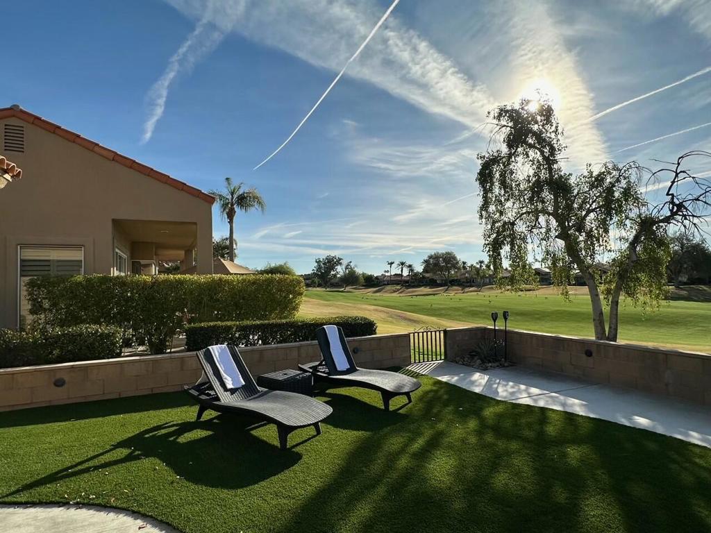 65 La Costa Drive Property Photo 1