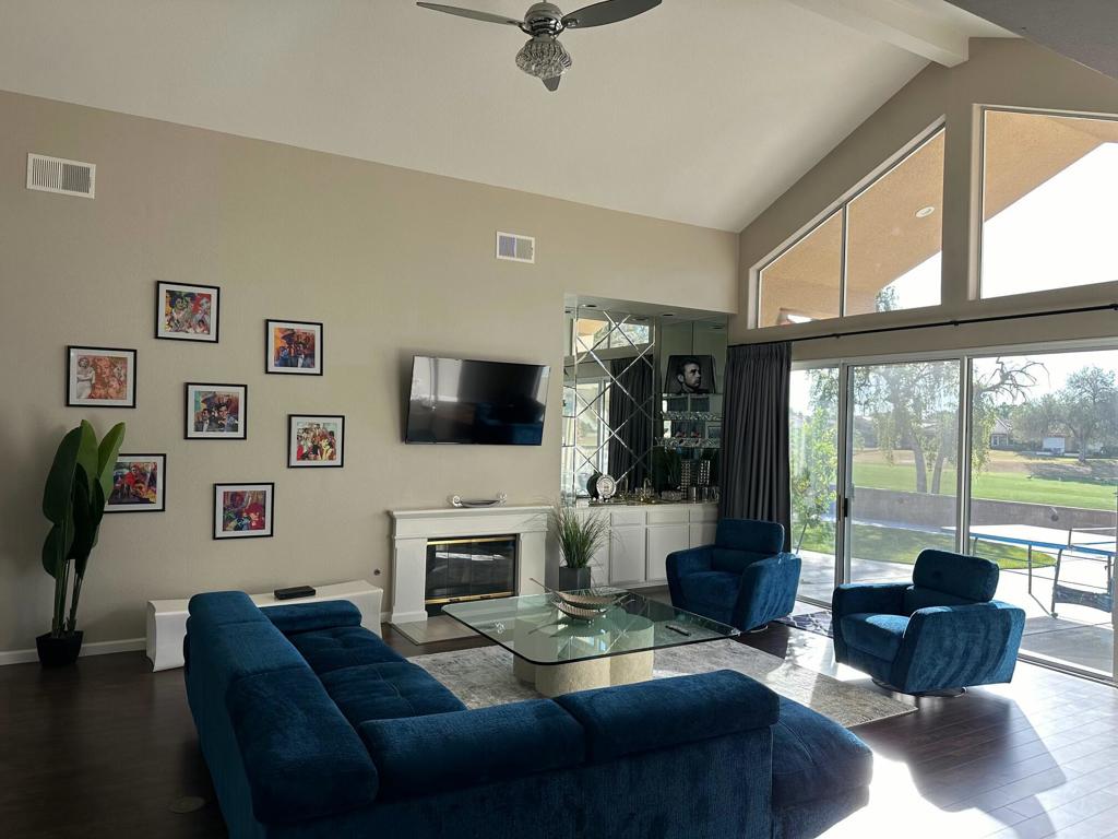 65 La Costa Drive Property Photo 8