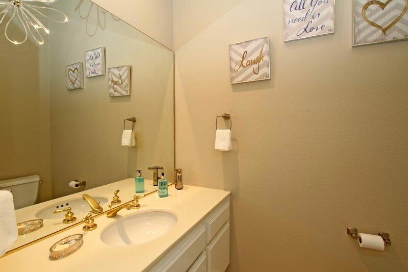 65 La Costa Drive Property Photo 18