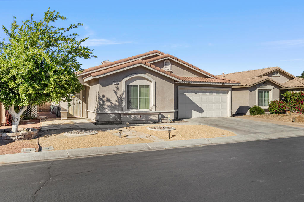 82420 Gregory Court Property Photo 2