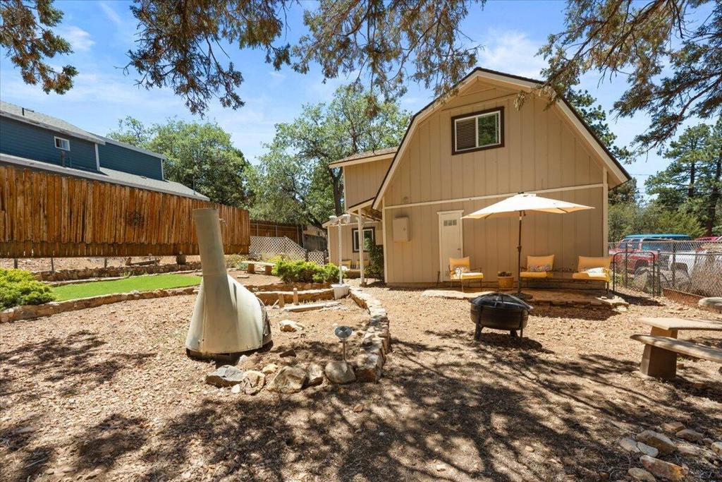819 Holmes Lane Property Photo 45