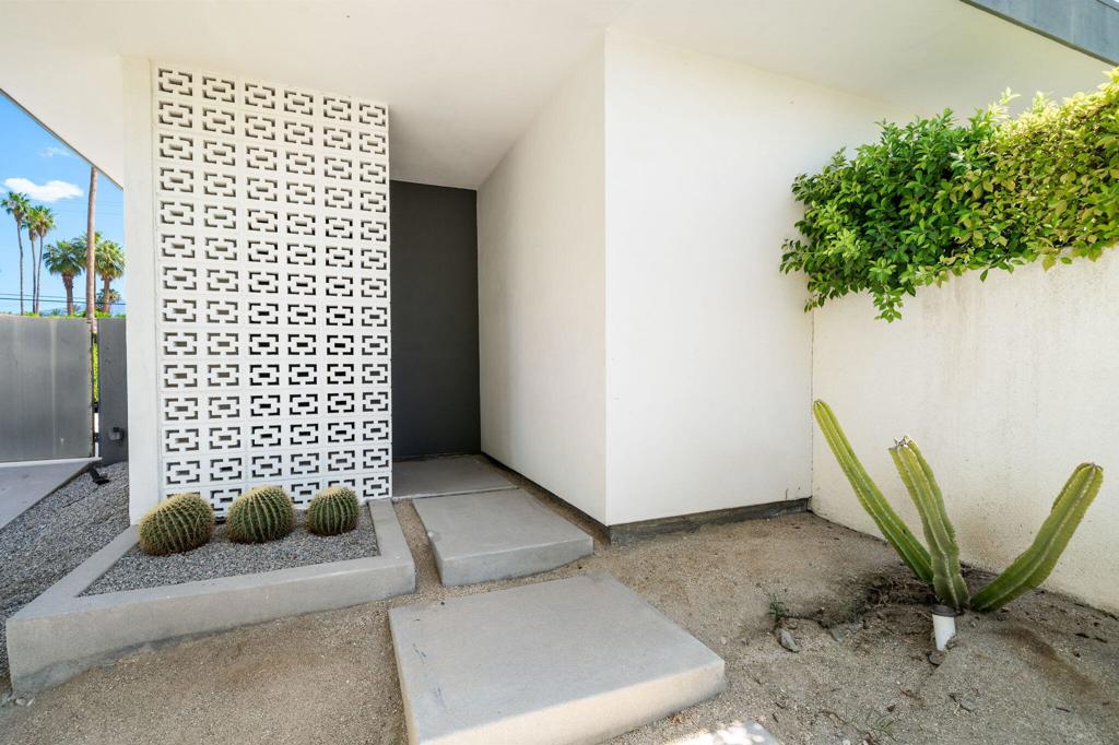 72975 Willow Street Property Photo 10