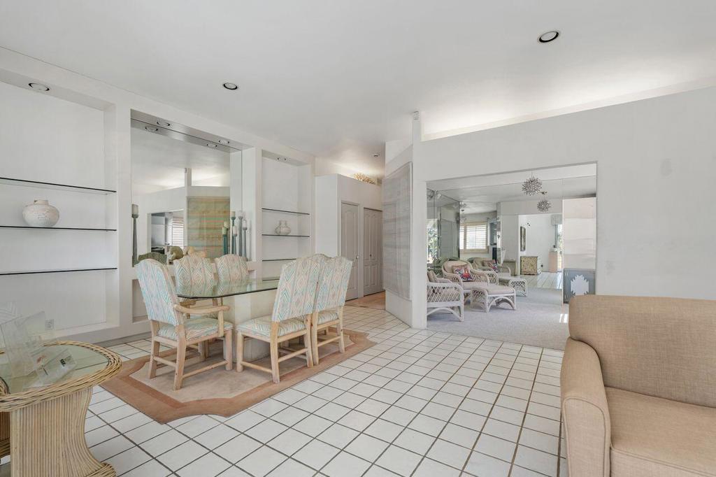 36 Colonial Drive Property Photo 15