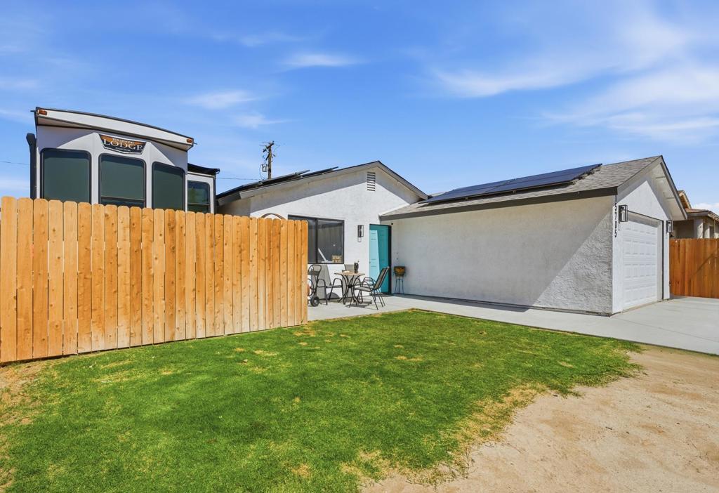 15705 Via Vista Property Photo 2
