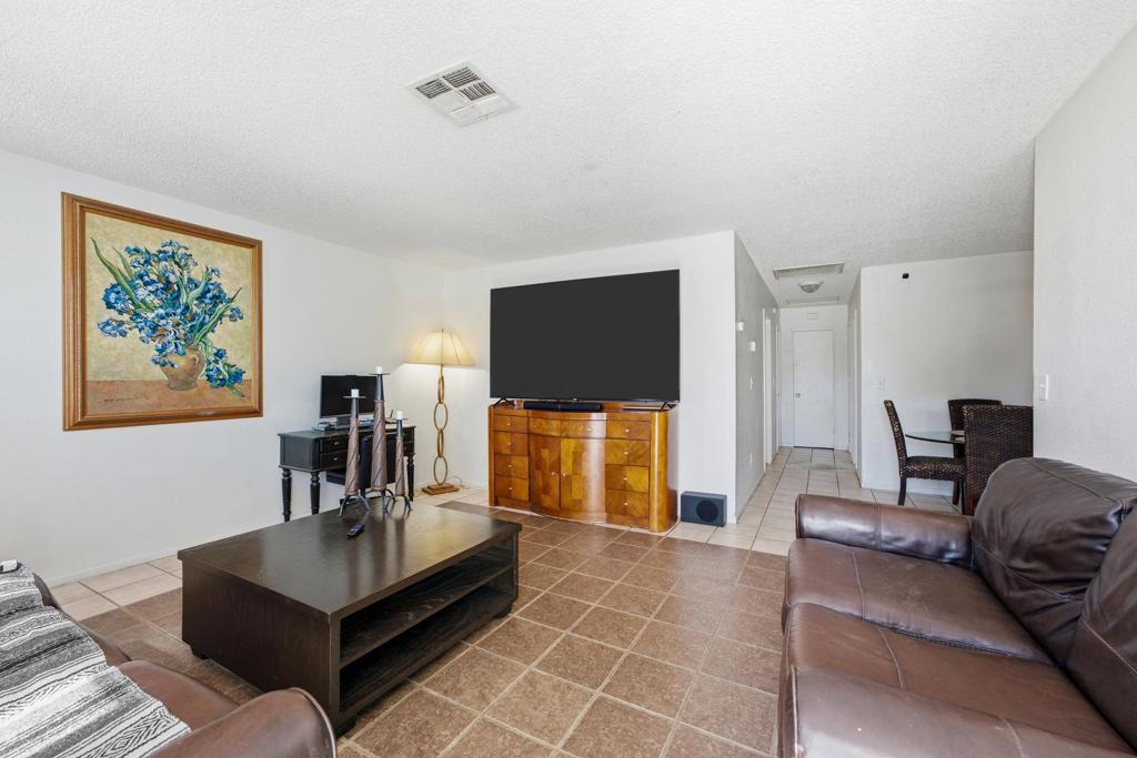15705 Via Vista Property Photo 6