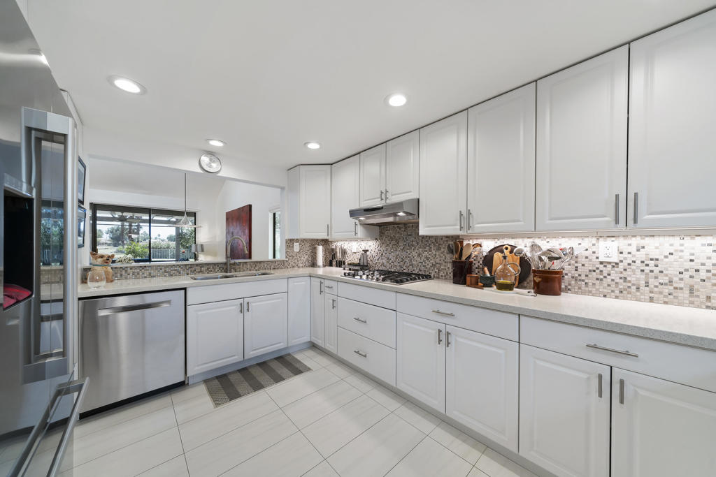 67990 Seven Oaks Drive Property Photo 17