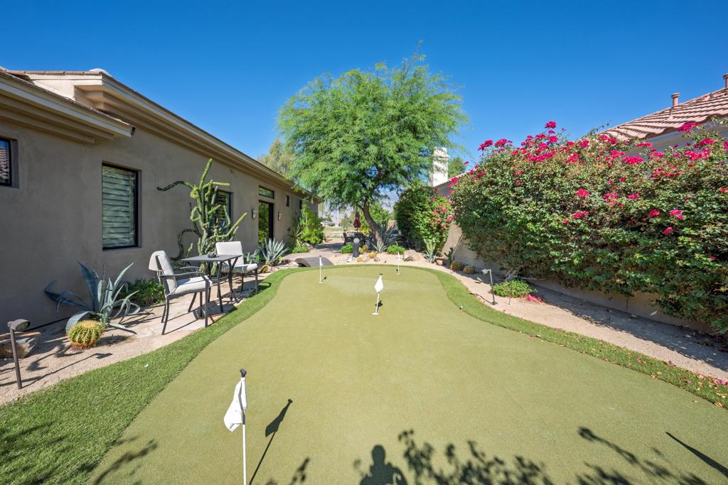 33 Via Las Flores Property Photo 19