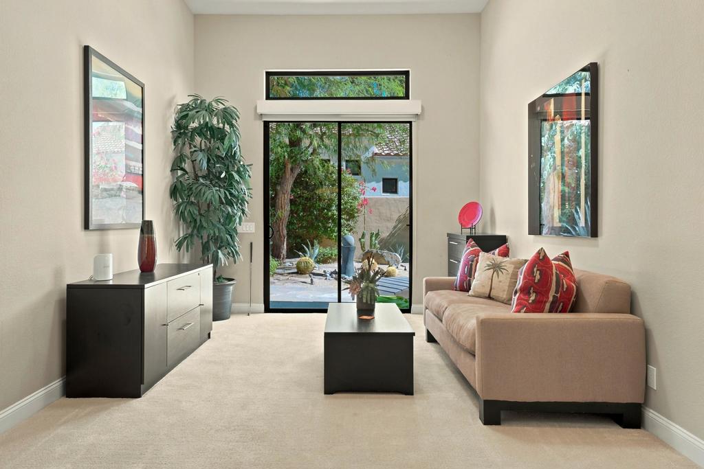 33 Via Las Flores Property Photo 40