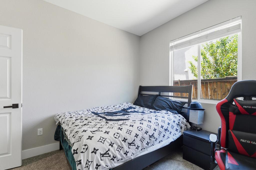 49511 Cinnabar Lane Property Photo 42