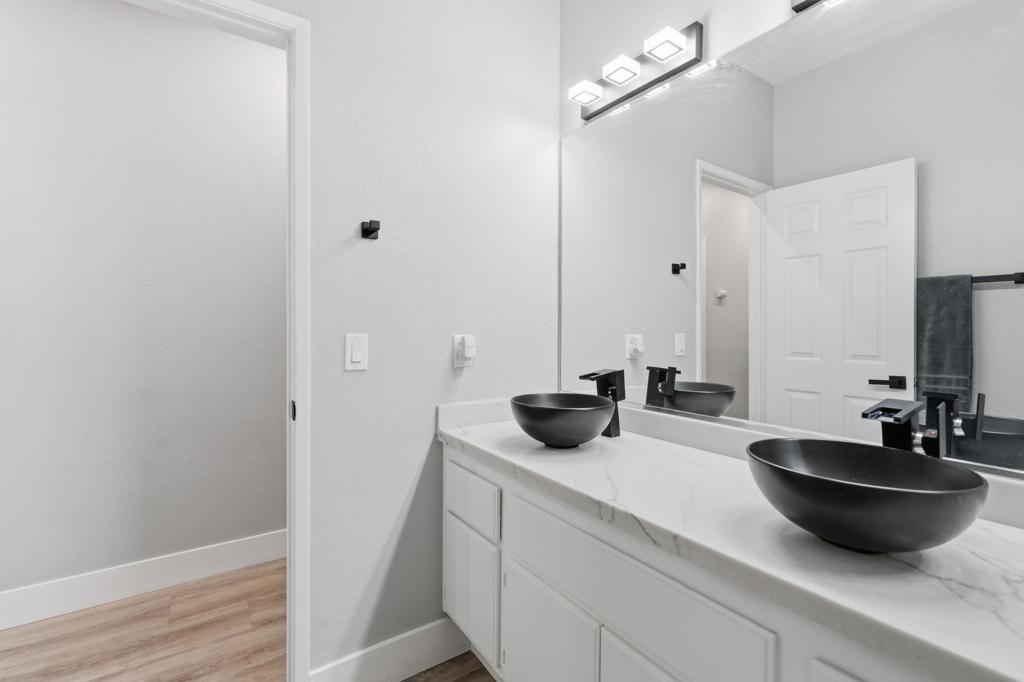 49511 Cinnabar Lane Property Photo 48