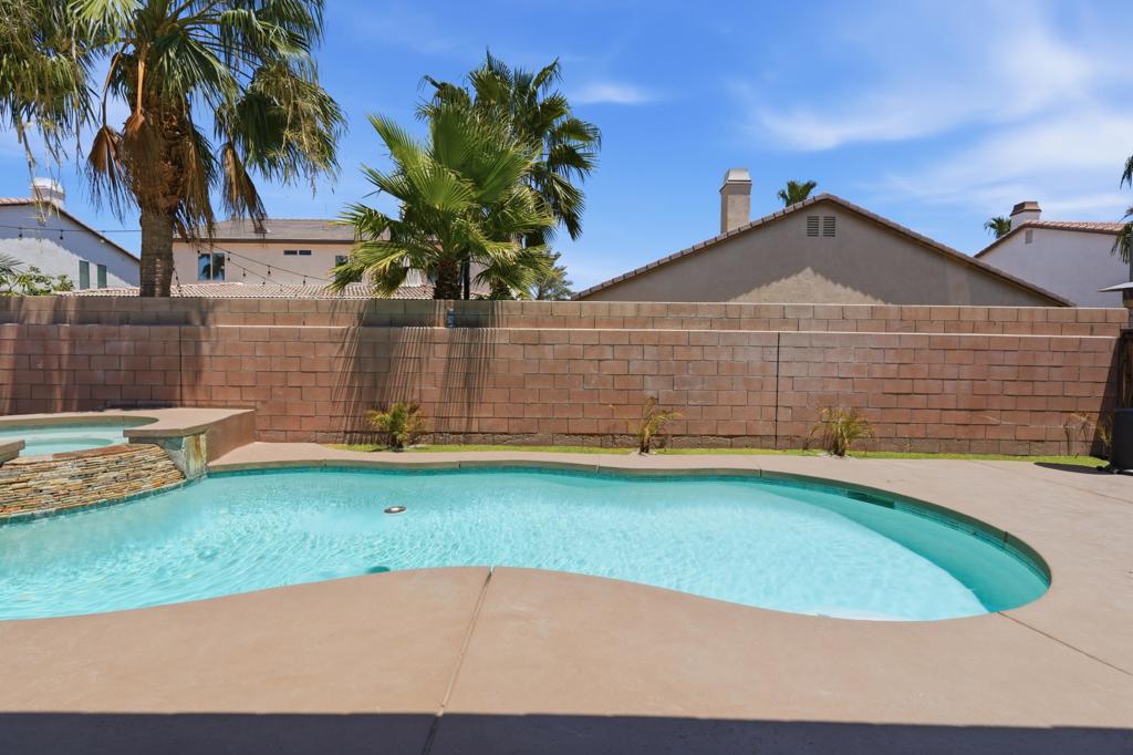 49511 Cinnabar Lane Property Photo 51