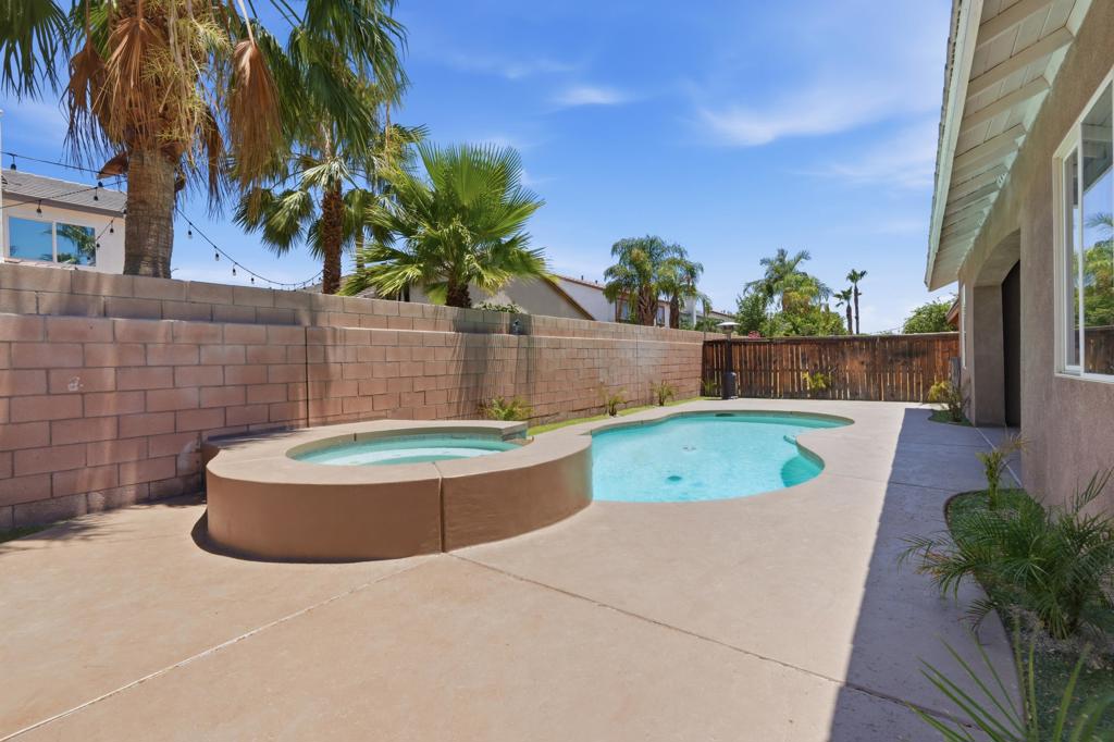 49511 Cinnabar Lane Property Photo 56