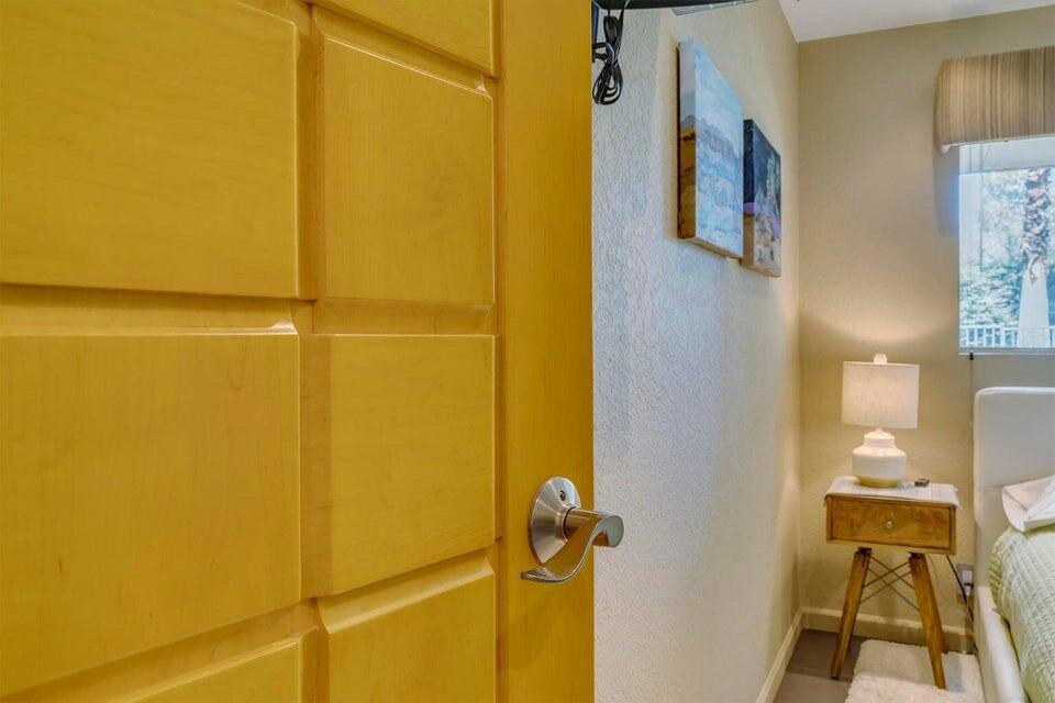 751 N Los Felices W M118 Property Photo 4