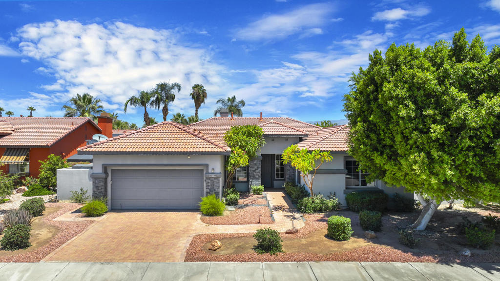 74616 Waterlily Circle Property Photo 1