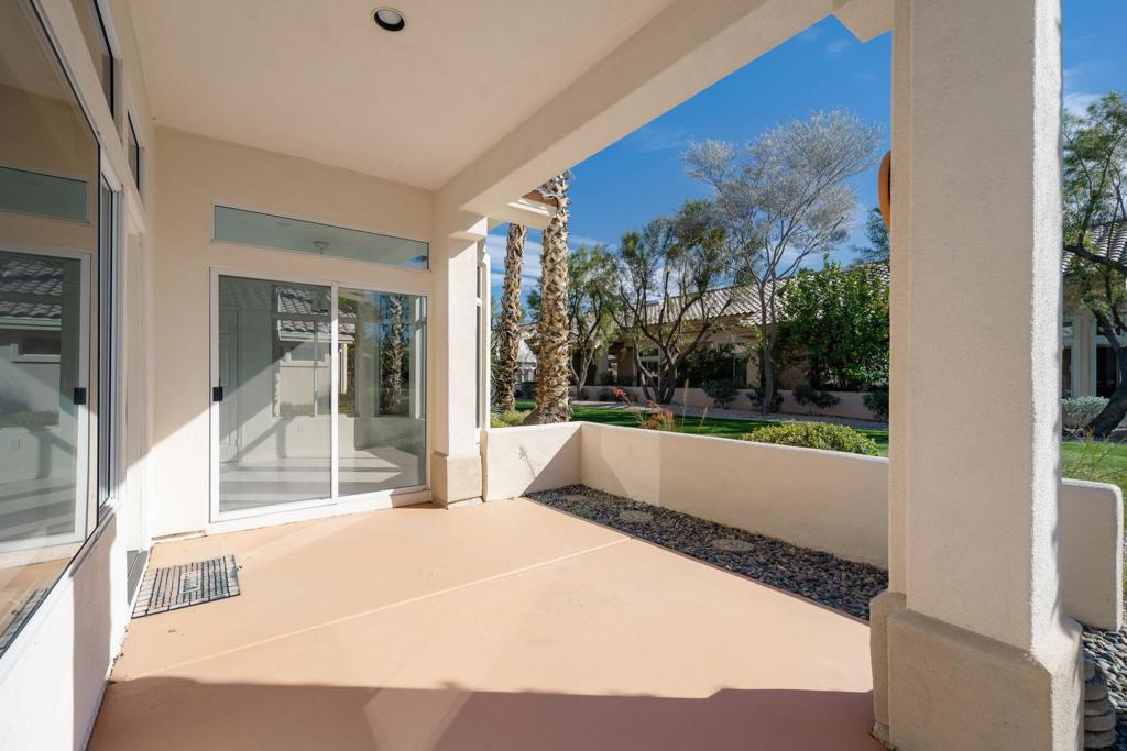78289 Yucca Blossom Drive Property Photo 3