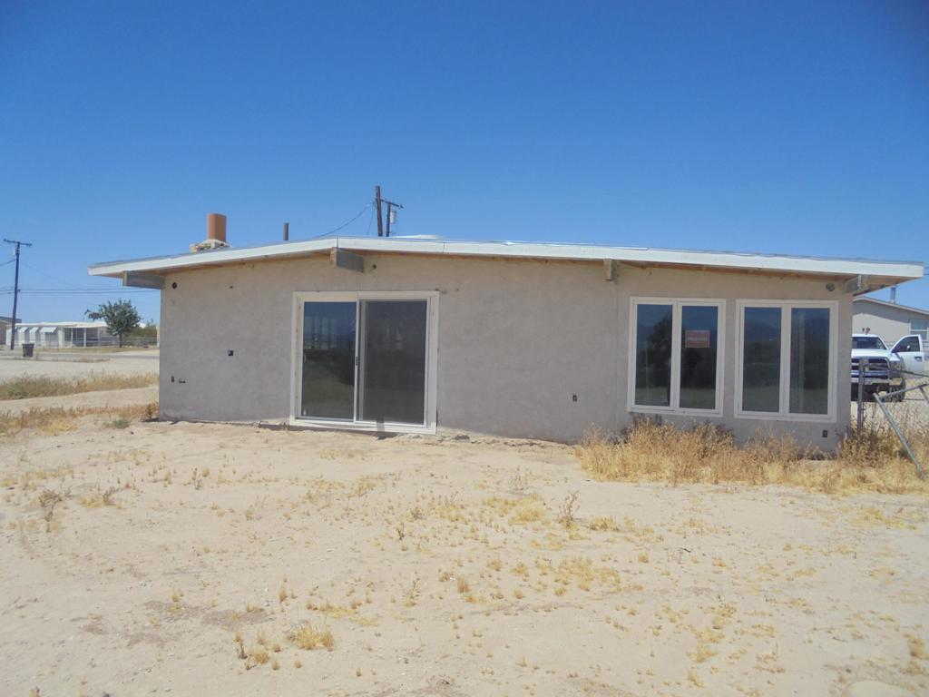 1536 Riviera Drive Property Photo 1