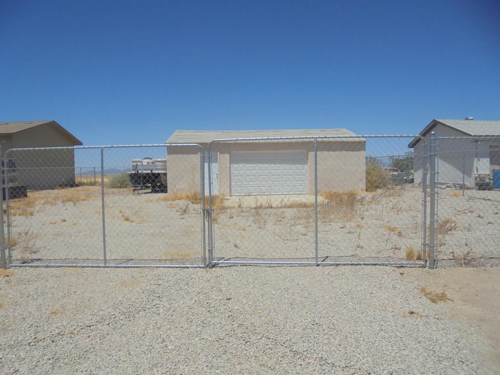 1557 Riviera Drive Property Photo 1