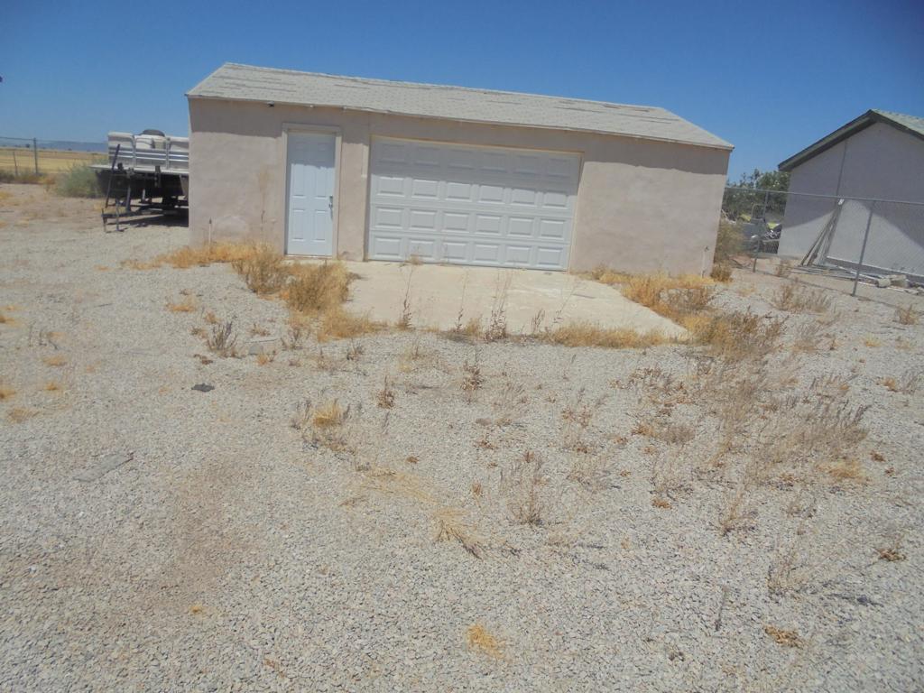 1557 Riviera Drive Property Photo 2