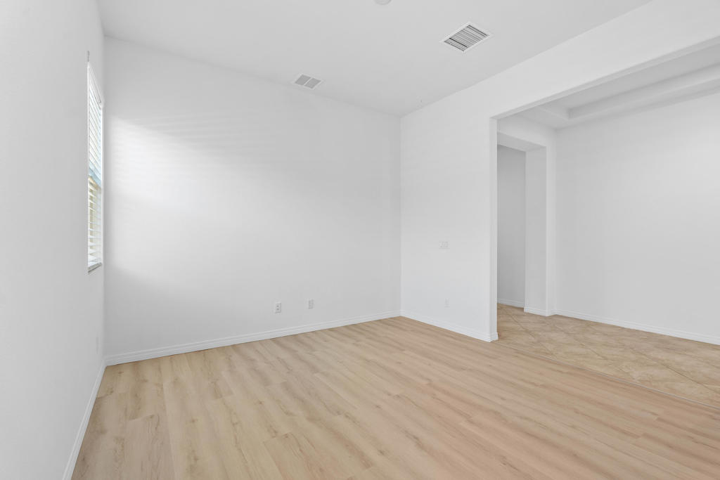 43720 Vacanza Court Property Photo 19