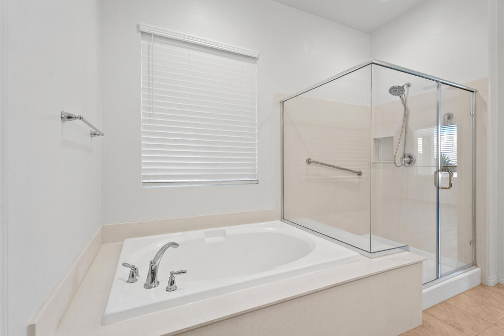 43720 Vacanza Court Property Photo 28