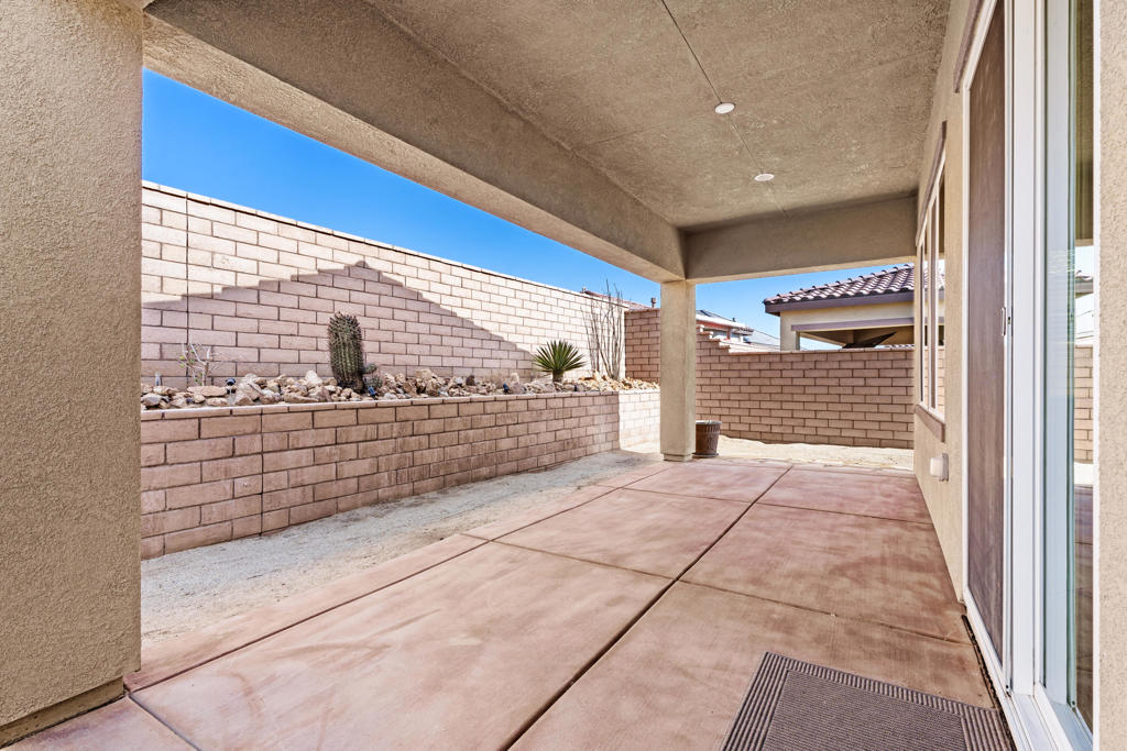 43720 Vacanza Court Property Photo 34